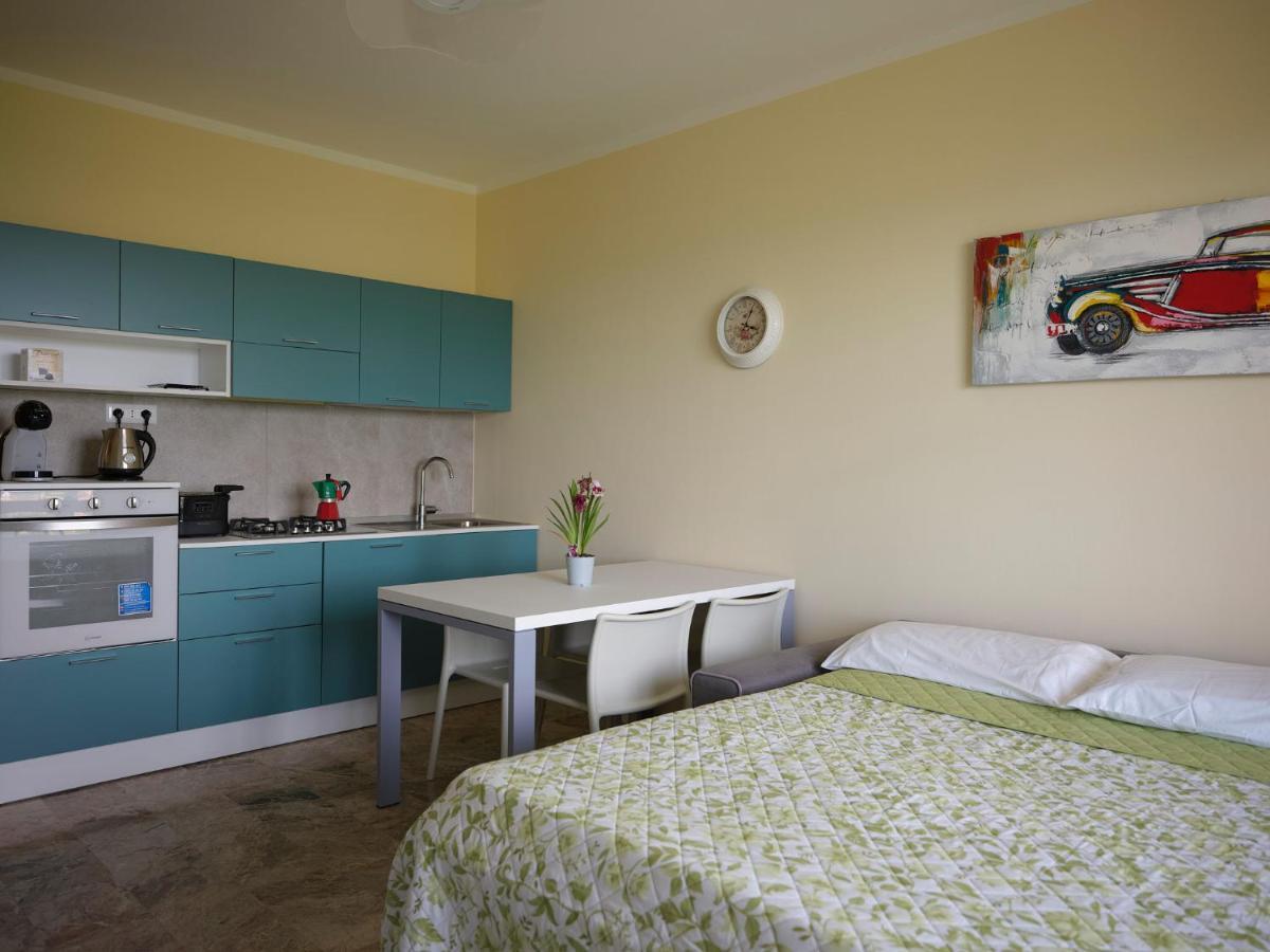 Casa Ierardi - Appartamento Arona Bellavista Zewnętrze zdjęcie
