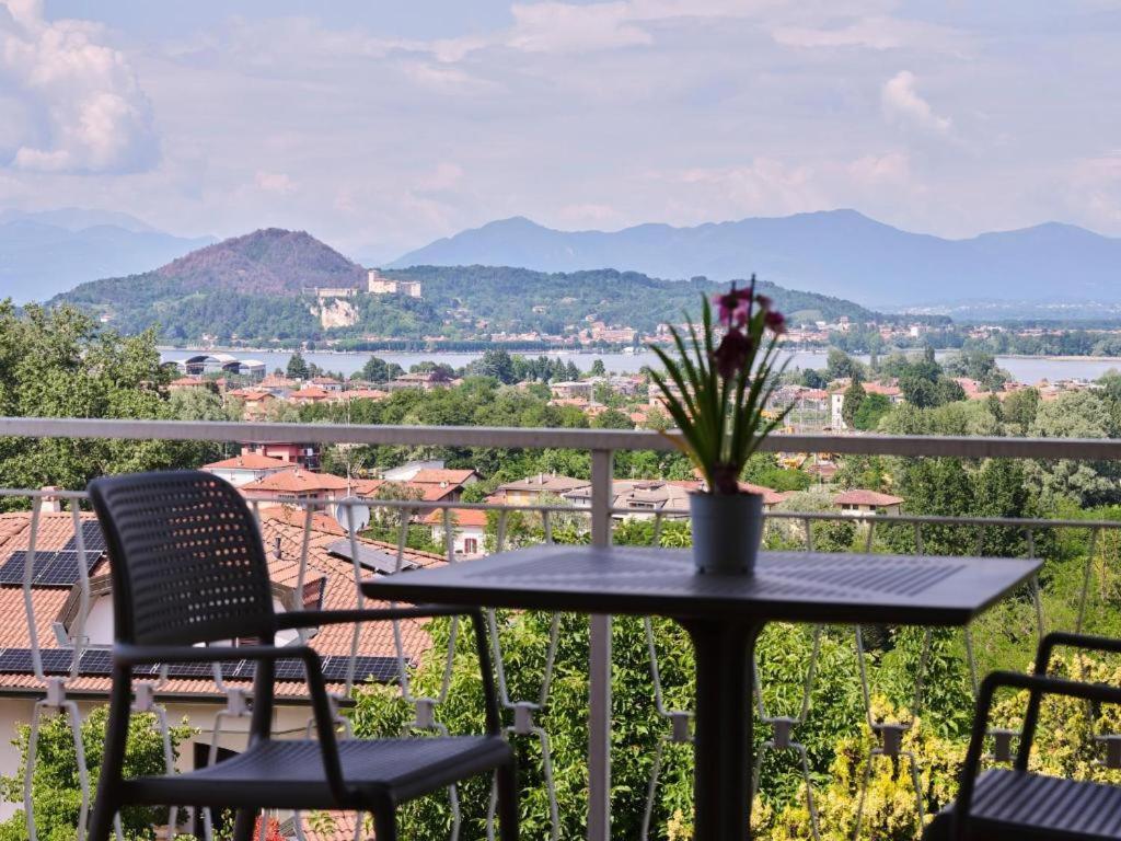 Casa Ierardi - Appartamento Arona Bellavista Zewnętrze zdjęcie